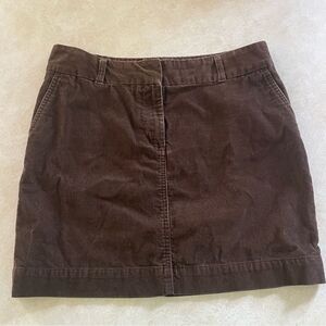 Vineyard vines Brown Corduroy mini skirt size 8 women’s